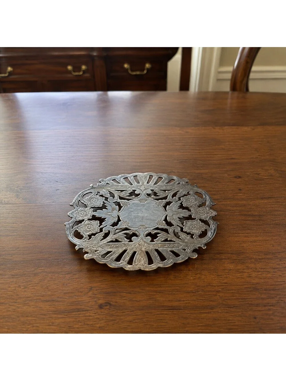 Vintage Wallace 7321 Silverplate Footed Floral Trivet Hot Plate